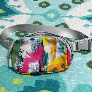 Lululemon Belt bag